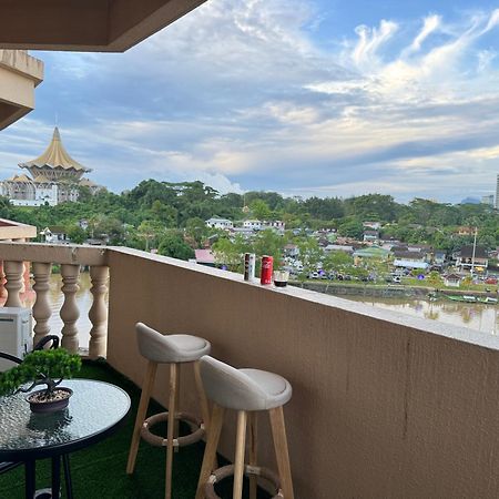 Riverview Home @Waterfront Kch Kuching Luaran gambar