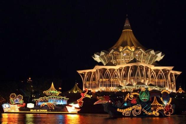 Riverview Home @Waterfront Kch Kuching Luaran gambar