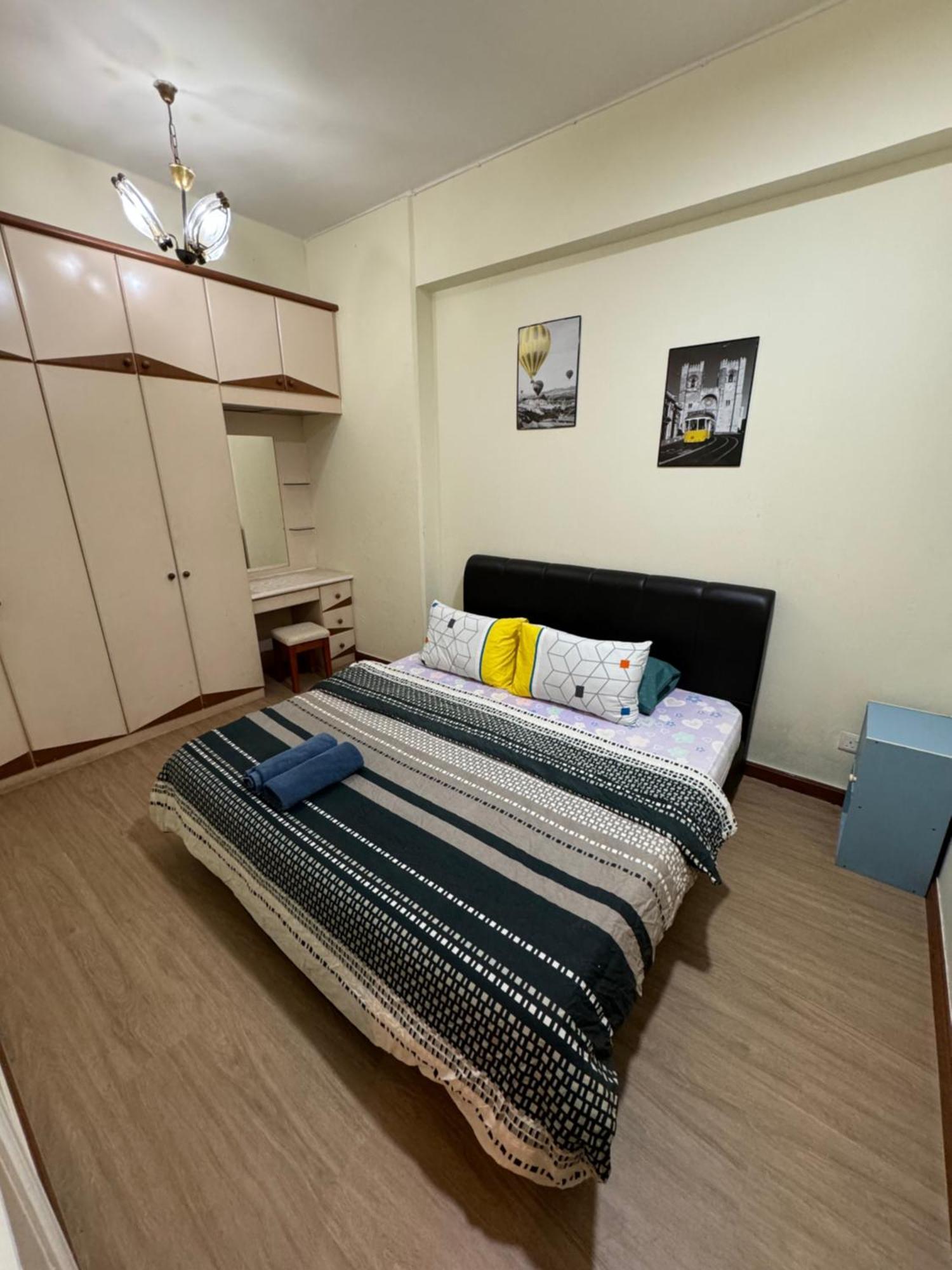 Riverview Home @Waterfront Kch Kuching Bilik gambar
