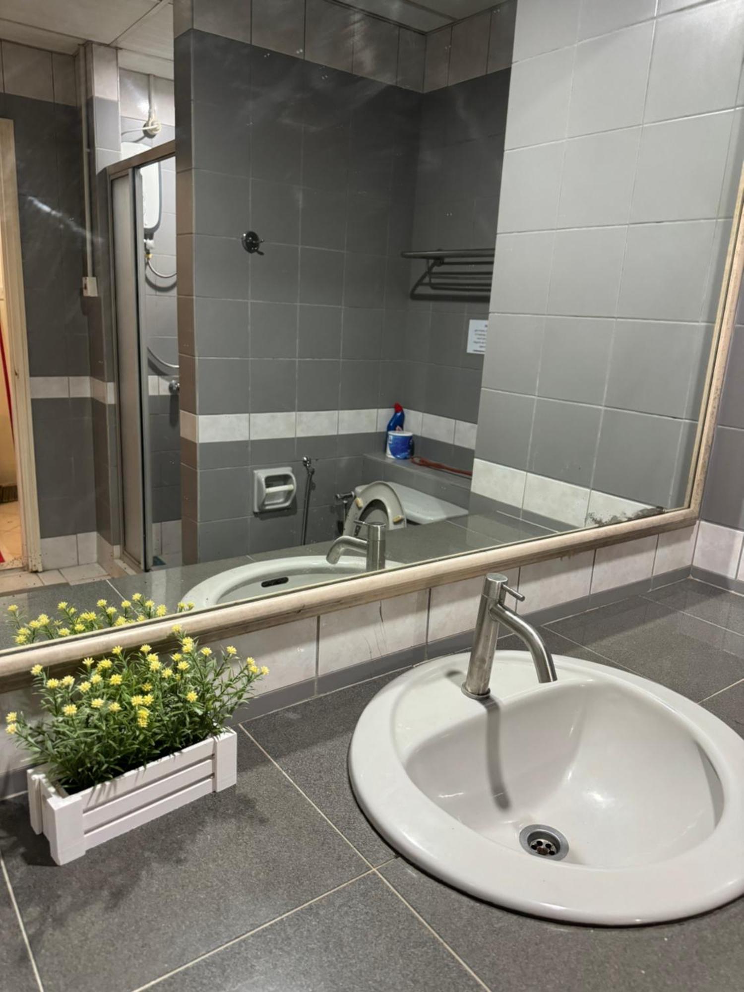 Riverview Home @Waterfront Kch Kuching Bilik gambar